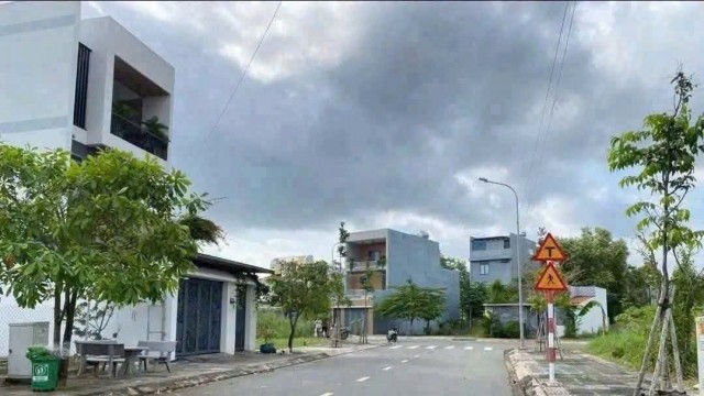 LÔ ĐẤT MẶT TIỀN HOÀNG XUÂN NHỊ - KHU HƯNG VIỆT - P.LONG TÂM - TTTP BÀ RỊA.
